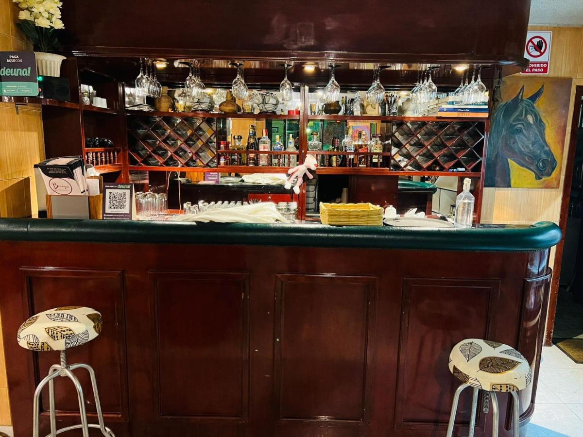Hotel Estrellita Inn Alameda Quito Extérieur photo