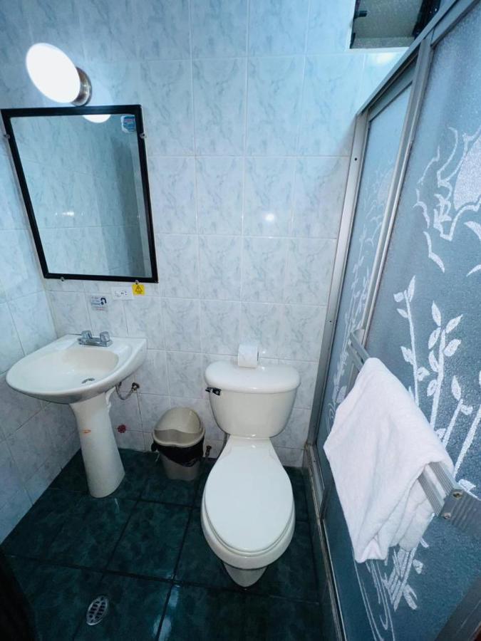 Hotel Estrellita Inn Alameda Quito Extérieur photo