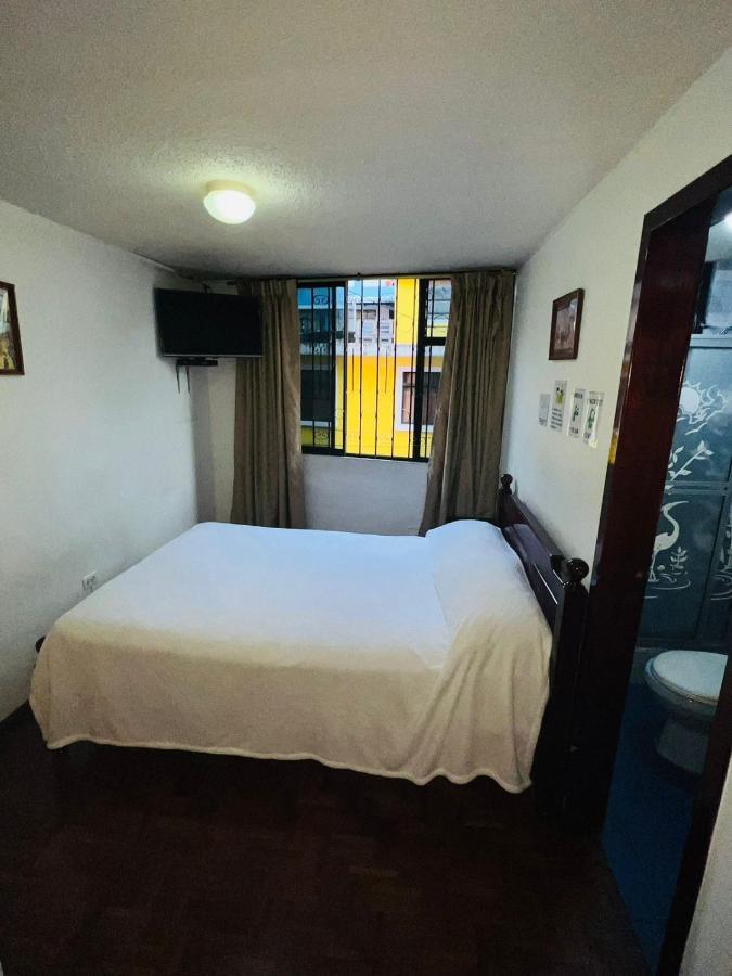 Hotel Estrellita Inn Alameda Quito Extérieur photo