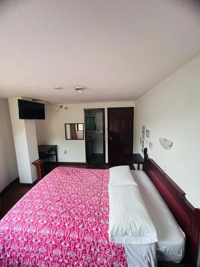 Hotel Estrellita Inn Alameda Quito Extérieur photo